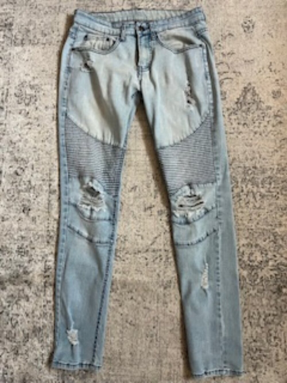 🧡3/15 Y&R Distressed Light Wash Jeans Men's 28